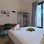 ホームステイ Coliving Compostela サンティアゴ・デ・コンポステーラ