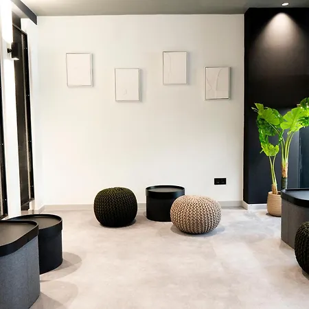 Coliving Compostela ホームステイ
